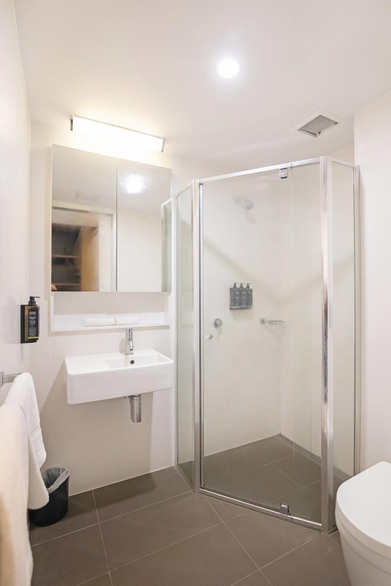 Ibis Darwin Airport Hotel 外观 照片