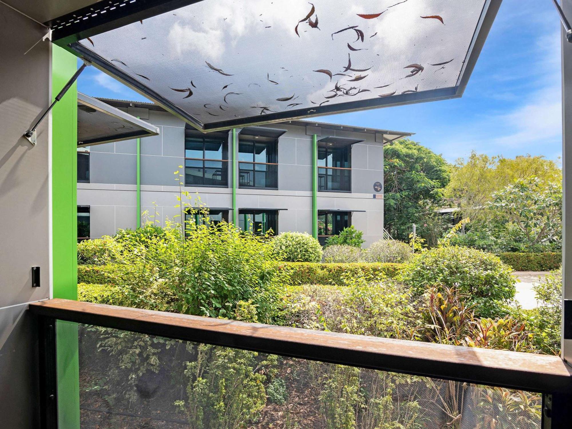 Ibis Darwin Airport Hotel 外观 照片